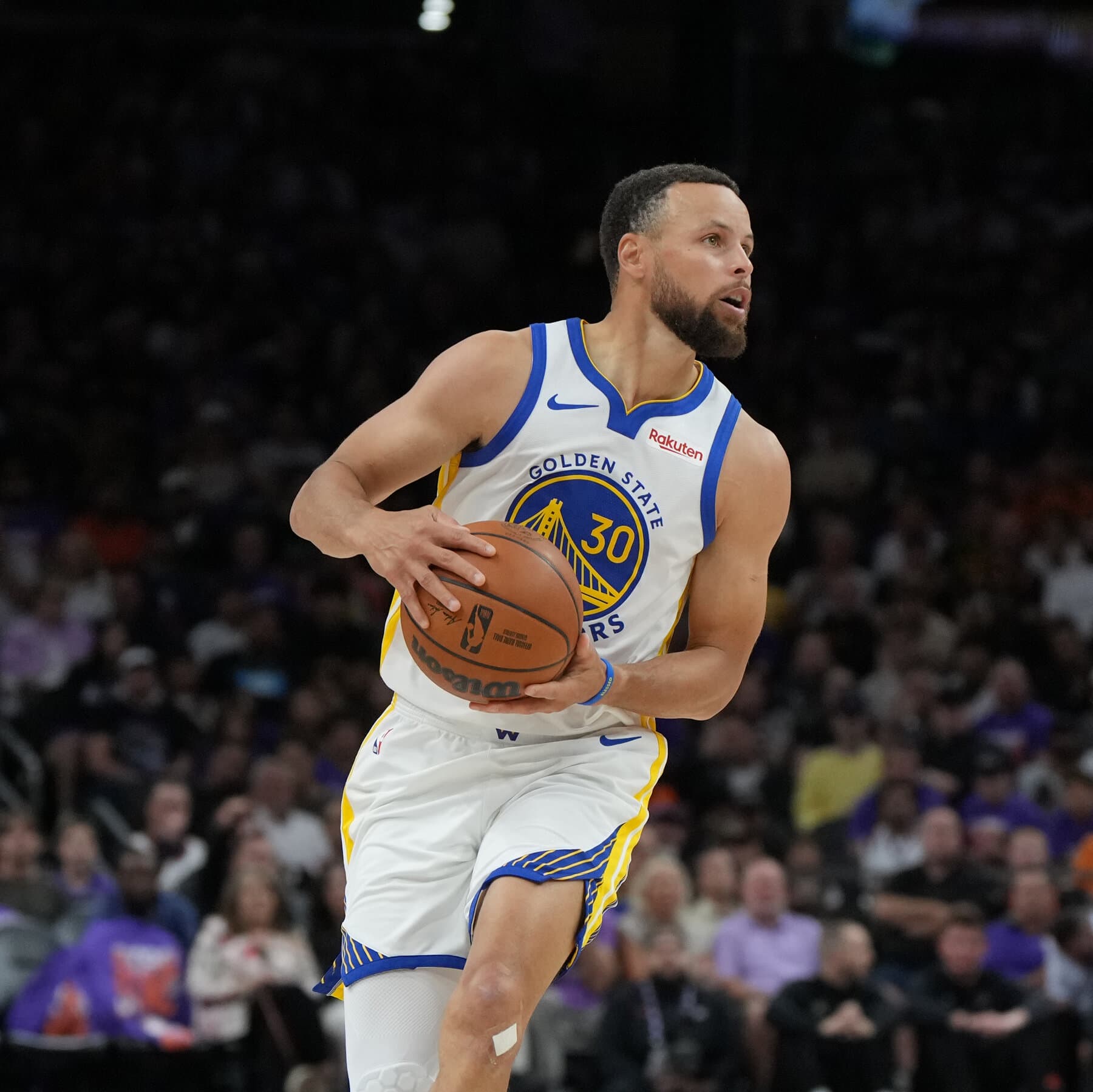 Stephen Curry and Li-Ning: What to Know About N.B.A. Star’s Deal With Chinese Sneaker Company